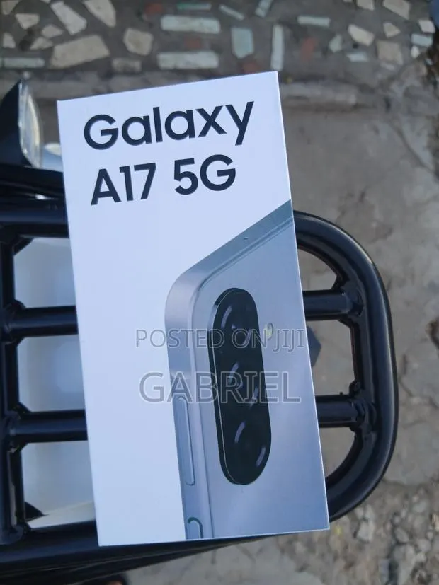 New Samsung Galaxy A17 5G 256 GB Black · Photo 1