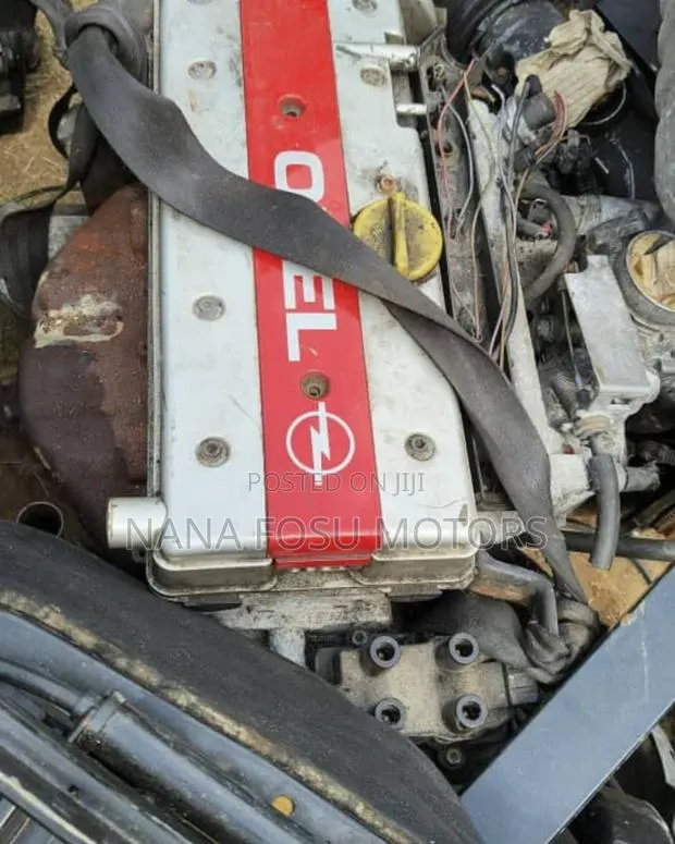 Opel Petrol Engines 1.8 and 1.6 · Photo 1