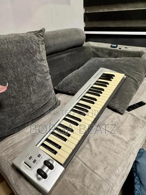 M-Audio 49 Keys Midi Keyboard · Photo 1