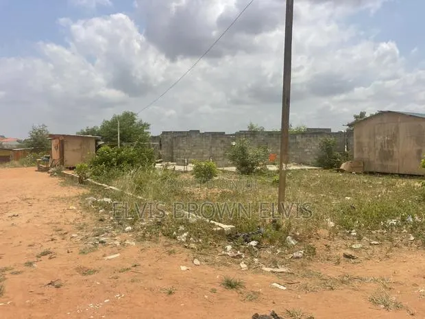 Do Call for a Titled Land for Sale at Frafraha · Photo 1