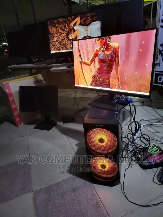 Desktop Computer MSI Model 16GB Intel Core I5 HDD+SSD 1.5T · Photo 1