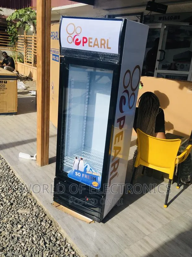 Authentic New Sleek Display Fridge Pearl PVC-28 · Photo 1
