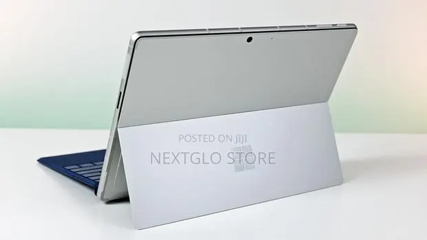 New Microsoft Surface Pro 16GB Qualcomm Snapdragon X Plus SSD 512GB · Photo 1