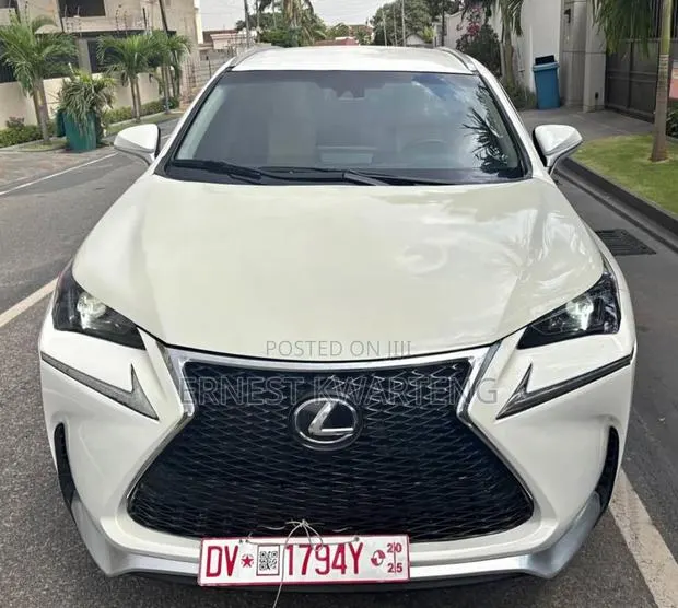 Lexus NX 300 AWD 2020 White · Photo 1