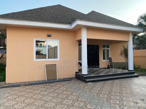 3bdrm House in Sefdard Properties, Adjiriganor for rent · Photo 1