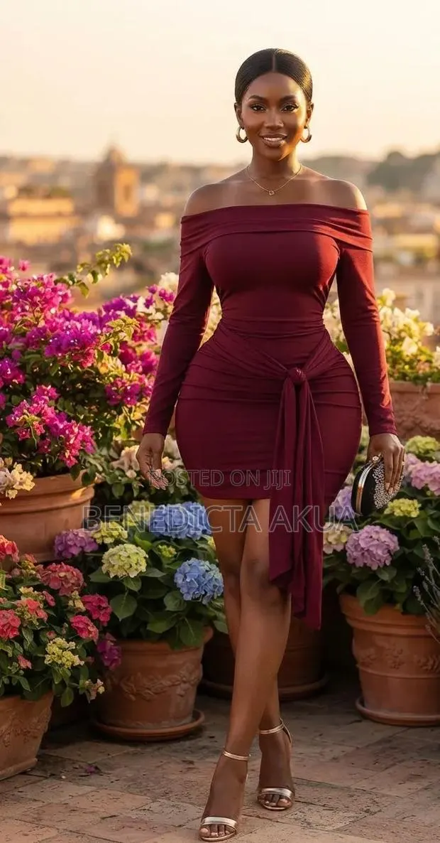 Sexy Short Dress · Photo 1