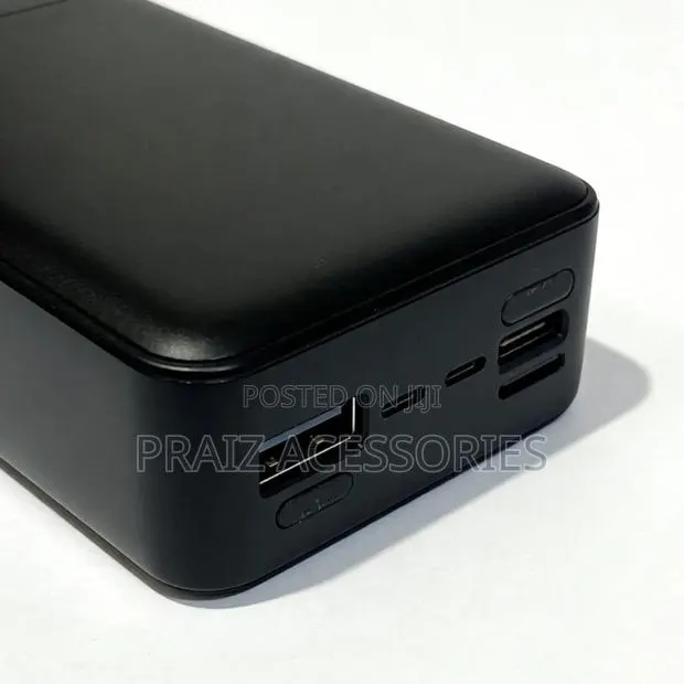 30,000mAh Power Bank · Photo 1