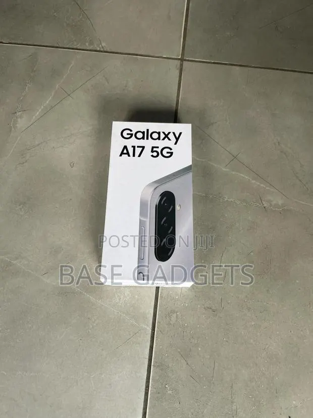 New Samsung Galaxy A17 5G 256 GB Black · Photo 1