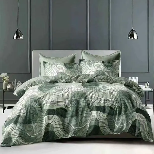 Warm Cozy King Duvet Bedding · Photo 1