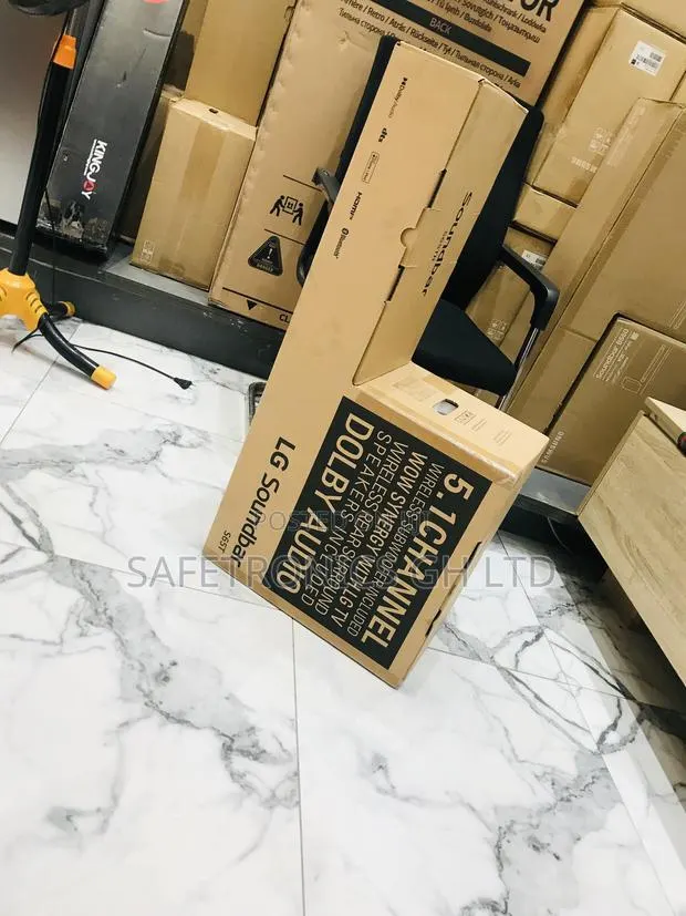 Premium Lg Dolby Audio 5.1ch 600 Watts S65t Bluetooth · Photo 1
