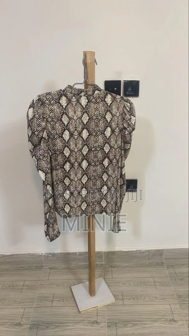 Tiger Print Top · Photo 1