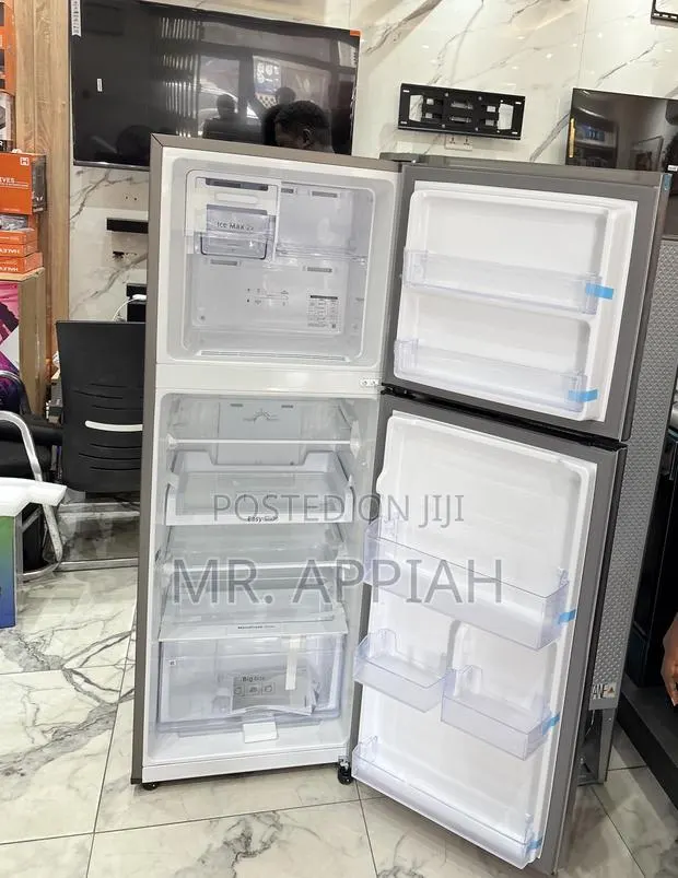 Order Authentic Samsung Rt28 Double Door Electric Fridge(Silver) · Photo 1