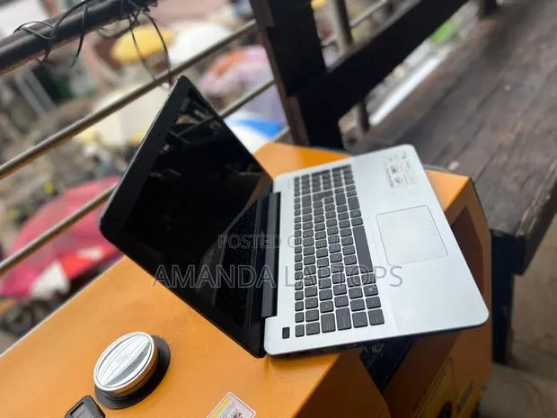New Laptop Asus A52JB 12GB Intel Core i5 HDD 500GB · Photo 1