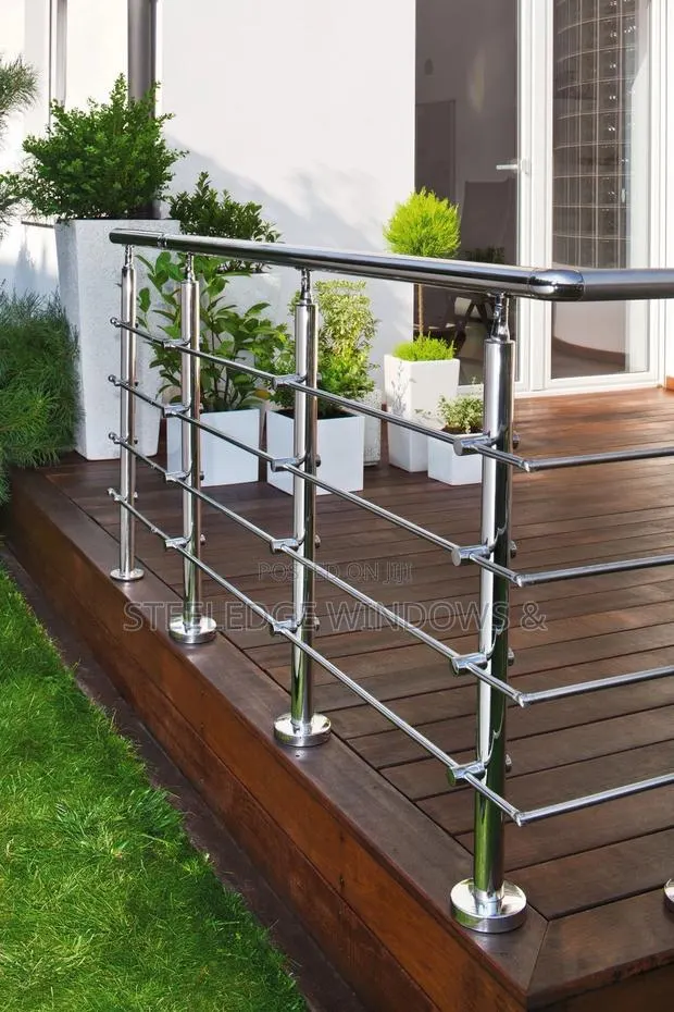Stainless Steel Balustrade and Staircase · Photo 1