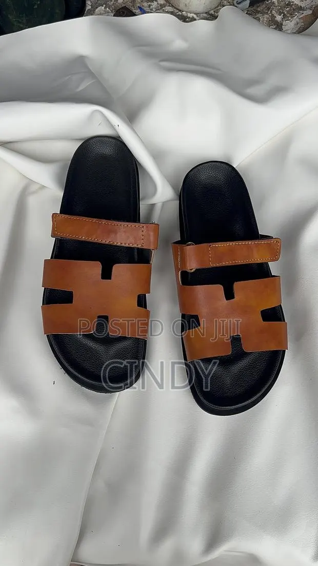 Quality Handmade Slippers · Photo 1