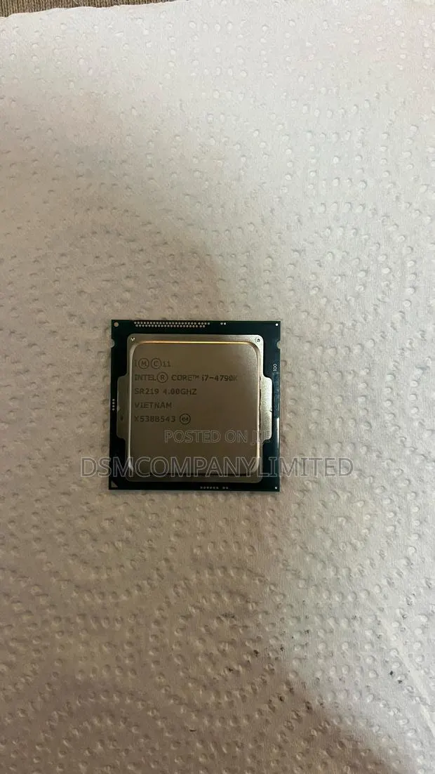 Intel Core I7 Processor 4th Gen · Photo 1