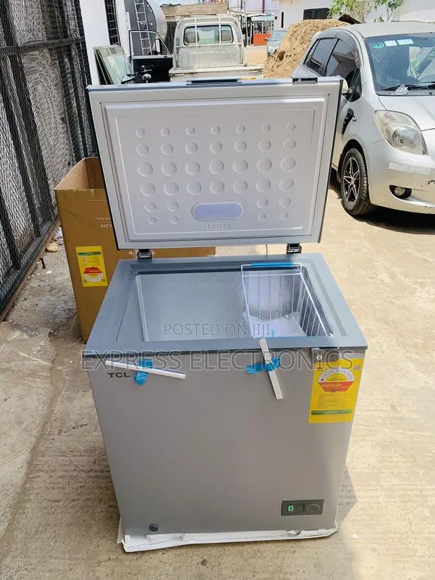 Ultra Modern Chest Freezer Single Door 145l TCL · Photo 1
