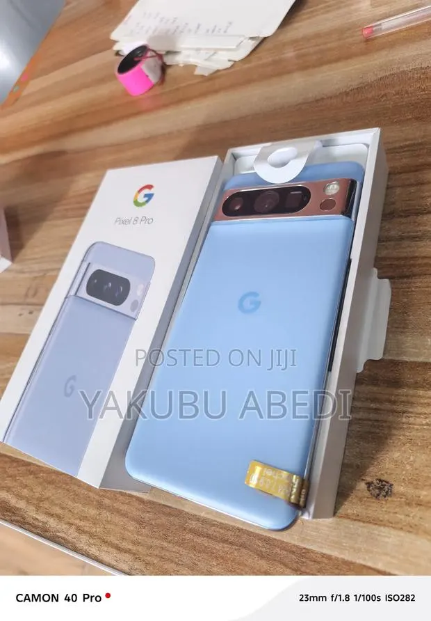 New Google Pixel 8 Pro 128 GB Blue · Photo 1