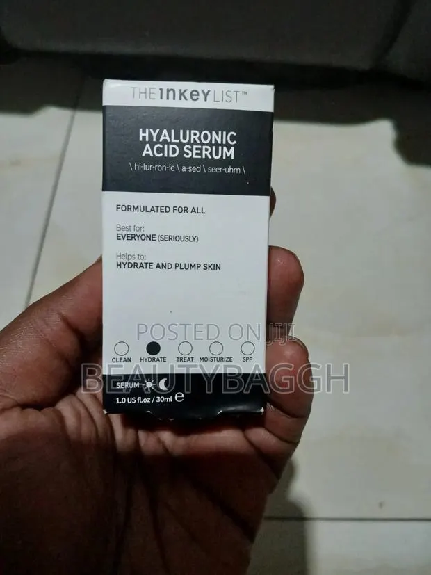 Hyaluronic Acid Serum · Photo 1