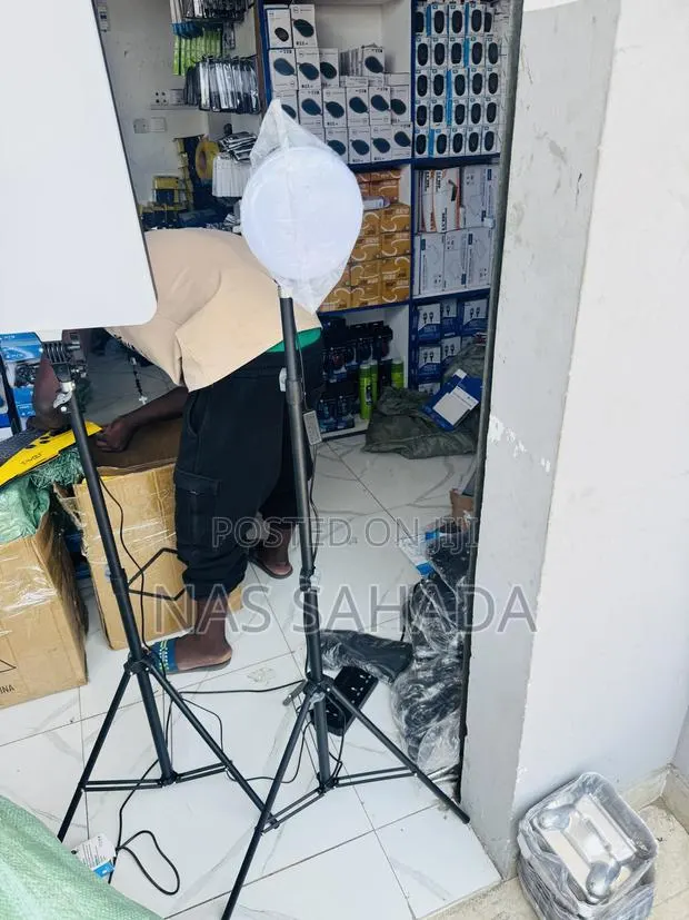 Photography Studio Led Light Kit, Bulb, Tripod Stand Remote Control. · Photo 1