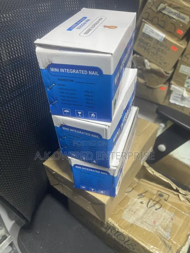 Top Notch 42mm Nails for Nail Gun 150pcs in a Box · Photo 3