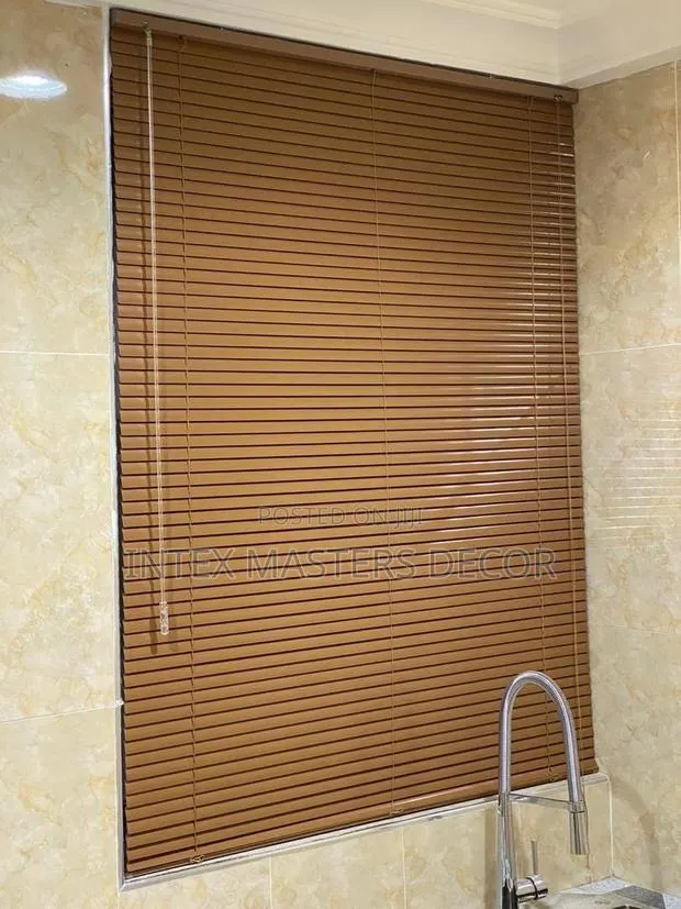 Kitchen Metal Blinds · Photo 1