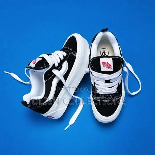 Van Old Skool Big Sole Black and White · Photo 1