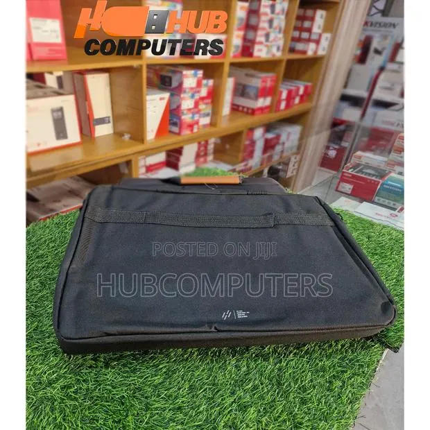 Laptop Leather Bag · Photo 1