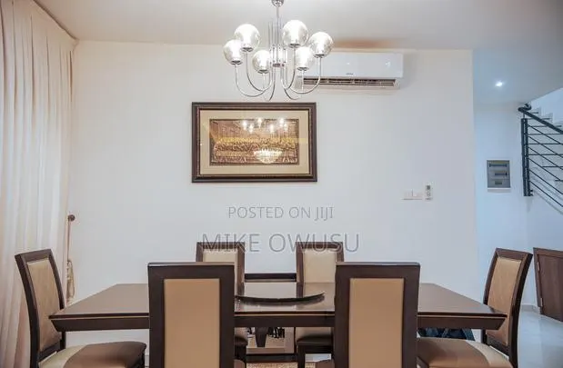 The Proton Residence -3 Bedroom Airbnb for Short Stays · Photo 3