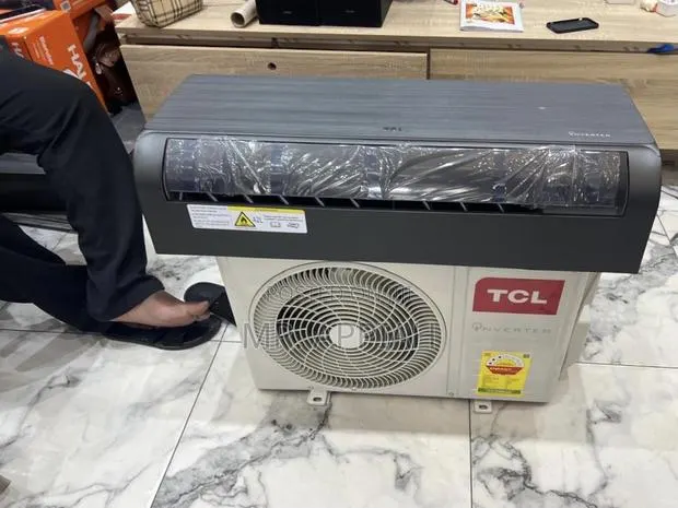 Fast Chilling TCL 1.5hp Inverter Air Conditioner(Dark Gray)Wooden · Photo 1
