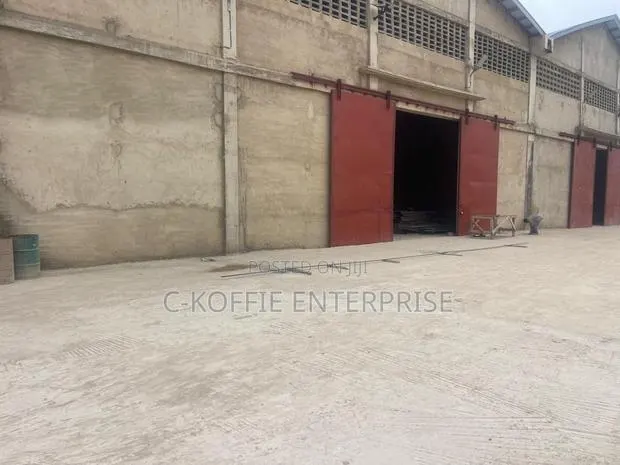 2000 SQM Warehouse at Madina for Rent · Photo 1