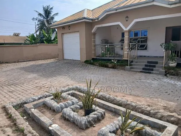 3bdrm House in Okpoigonno, Spintex for rent · Photo 1