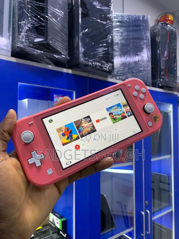 Nintendo Switch Lite (32gb Pokémon + 5 Games Loaded) · Photo 1