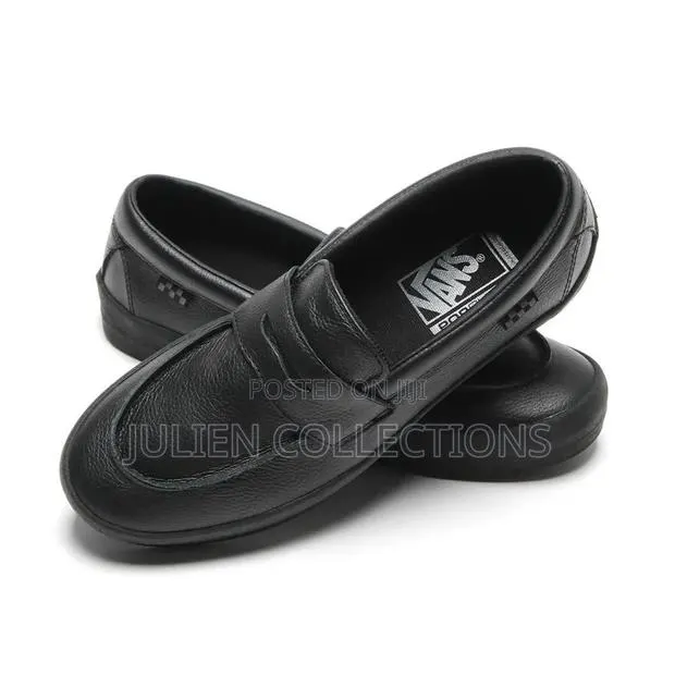 Vans Skate Loafers Black · Photo 1