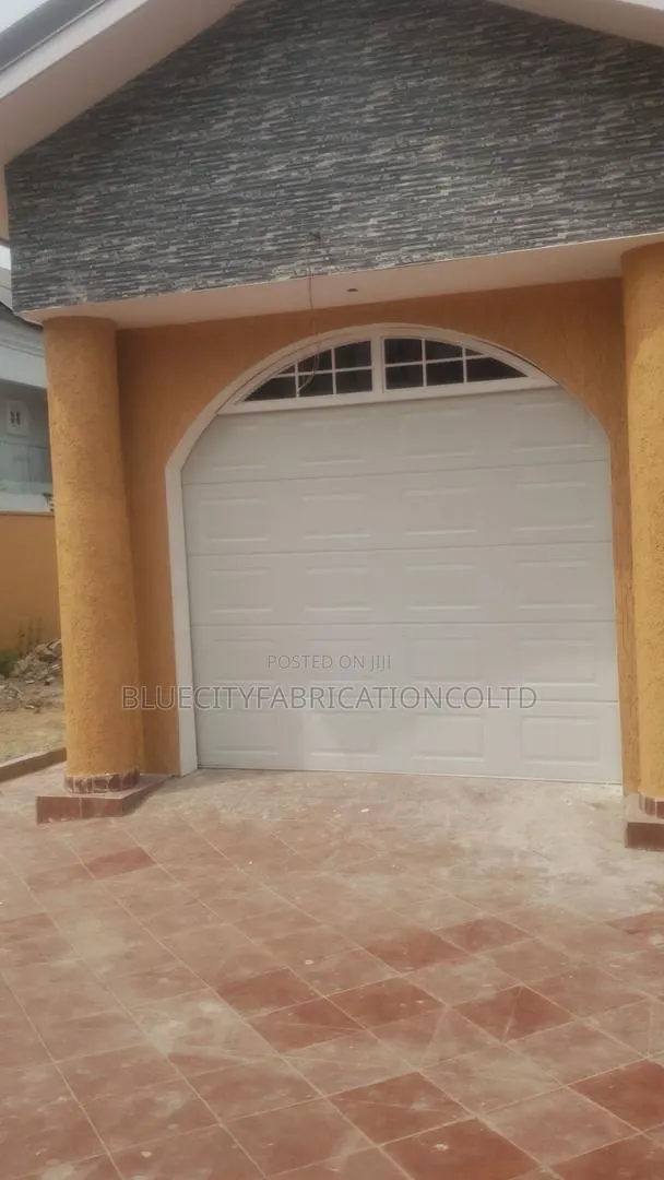 American Coated Colors Garage Doors System 9ft X8ft · Photo 1