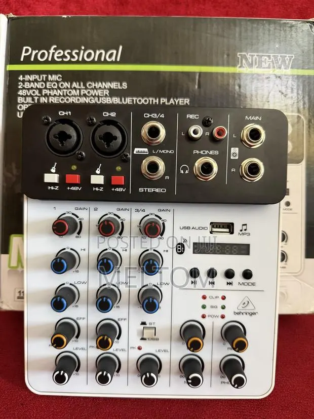 Behringer 4channels in-Built Audio Interface Mixer · Photo 1