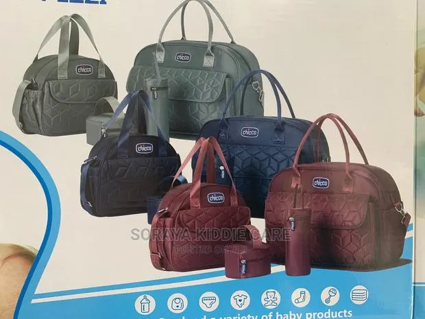 Chicco Diaper Bag · Photo 1