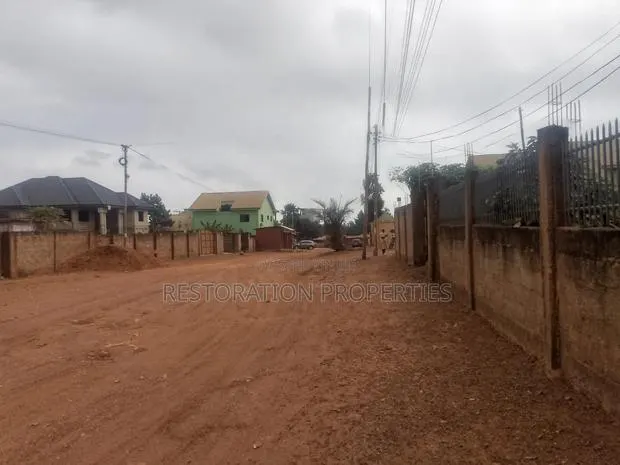 Half Plot With 3bedrooms Storey Building Footings Plan on It for Sale · Photo 1