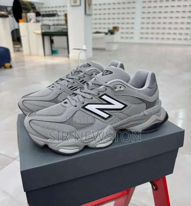 New Balance · Photo 1
