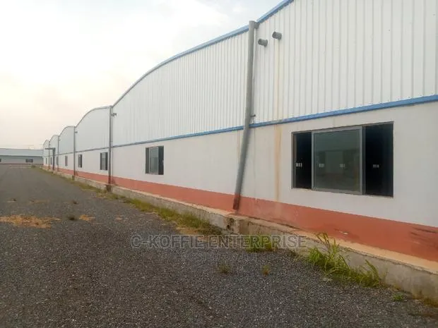 1000SQM WAREHOUSE at Circle for Rent · Photo 3