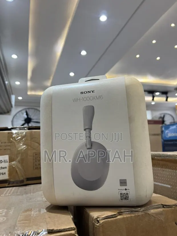 Order Sony Xm6 Noise Cancelling Wireless Headphones · Photo 1