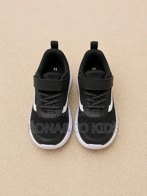 Athletic Toddler Boys Trainers · Photo 1