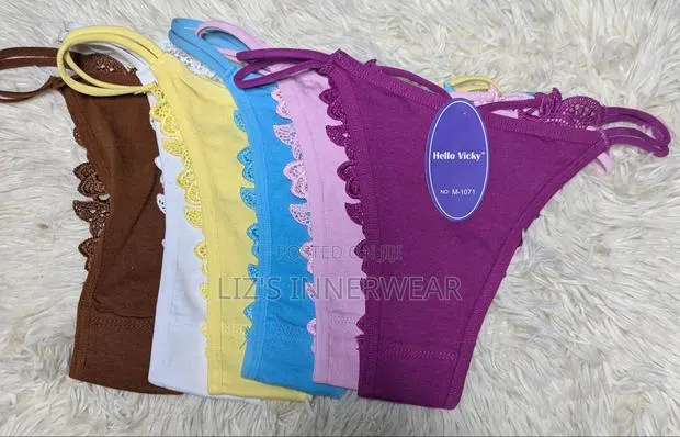 Cotton Lace Panties · Photo 1