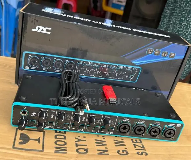 JAC-UMC404HD 4x4 USB Audio/Midi Interface · Photo 1