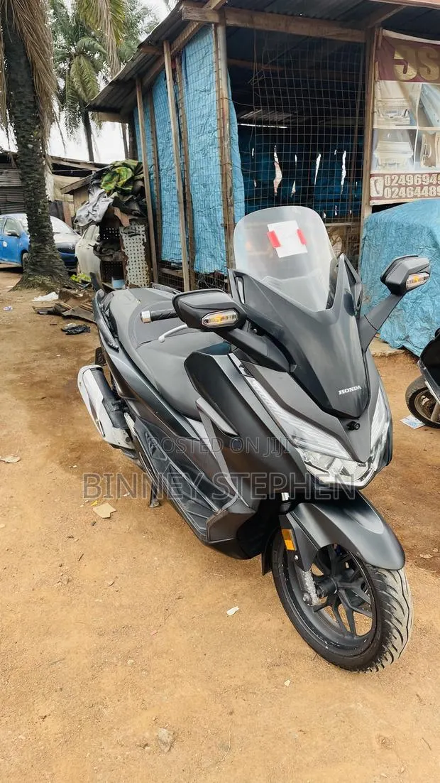 Honda Forza 2023 Black · Photo 1