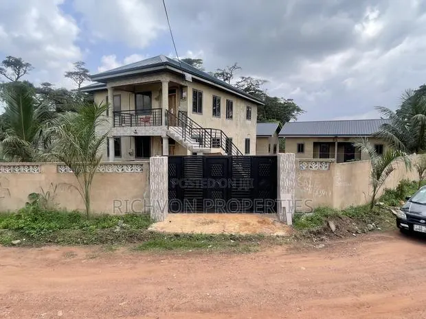 2bdrm House in Richvon, Aburi for rent · Photo 1