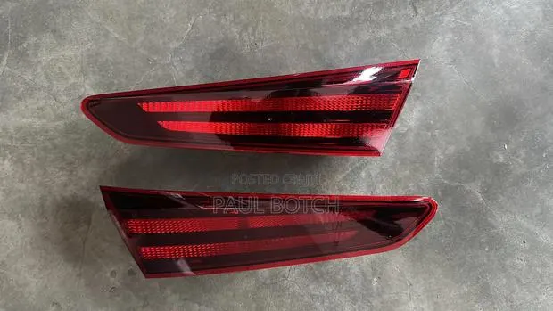 2019-2020 Hyundai Elantra Taillights. · Photo 1