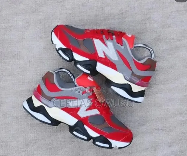 New Balance 9060 Sneakers · Photo 1