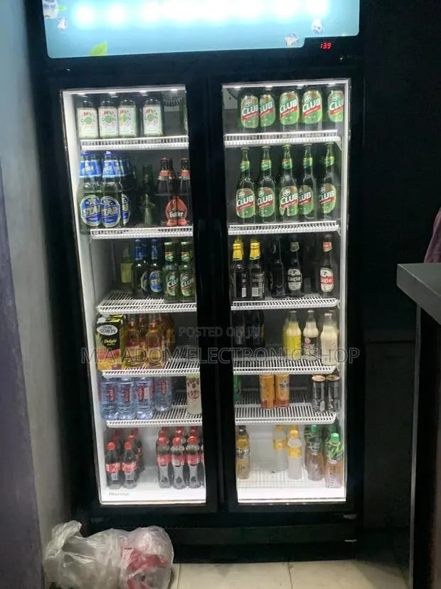 Legacy 750 Litres Space Showcase Fridge · Photo 1