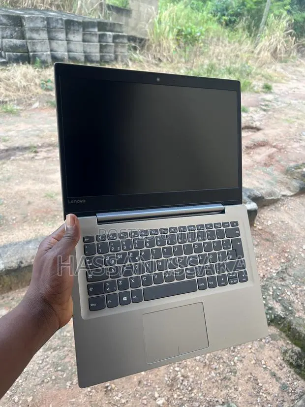 Laptop Lenovo IdeaPad 320S 4GB Intel Pentium SSD 128GB · Photo 1